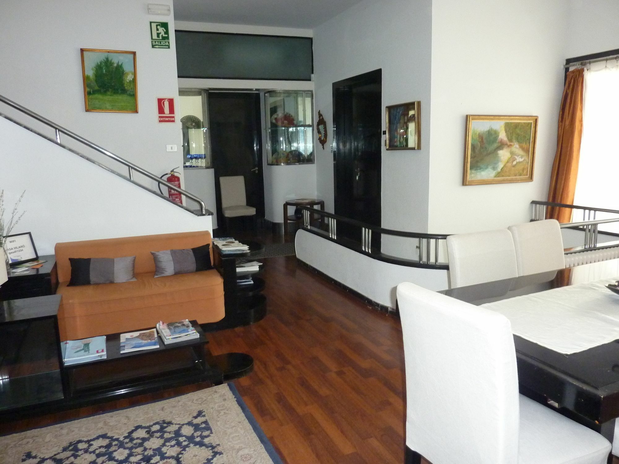 Casa Vilaro Barcelona Exterior photo